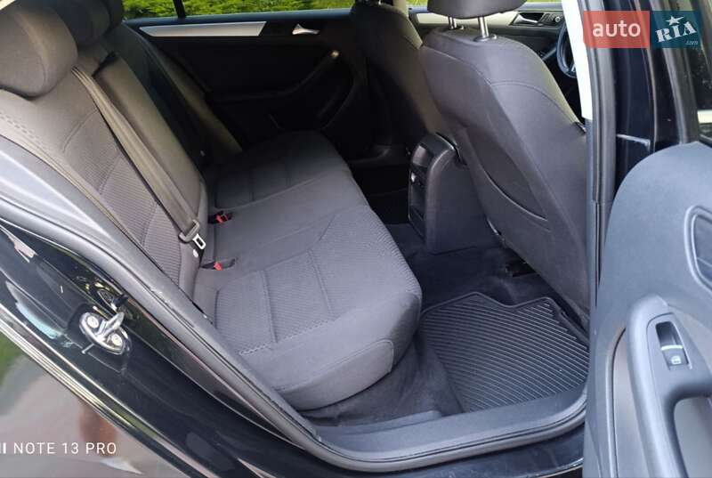 Седан Volkswagen Jetta 2012 в Кропивницком фото 16 Седан Volkswagen Jetta 2012 в Кропивницком