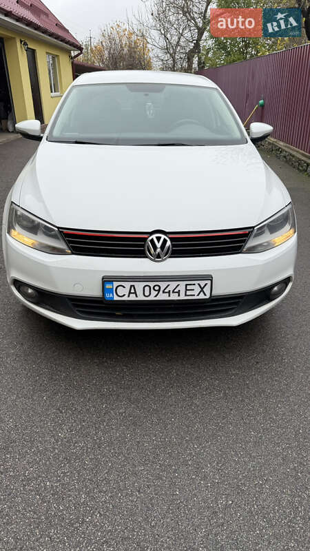 Volkswagen Jetta 2014