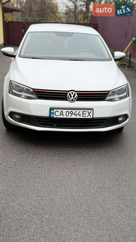 Седан Volkswagen Jetta 2014 в Умані фото 16 Седан Volkswagen Jetta 2014 в Умані