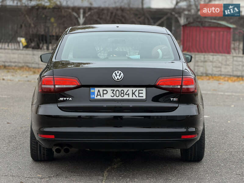 Седан Volkswagen Jetta 2016 в Запорожье