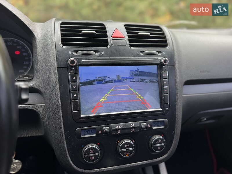 Седан Volkswagen Jetta 2008 в Києві