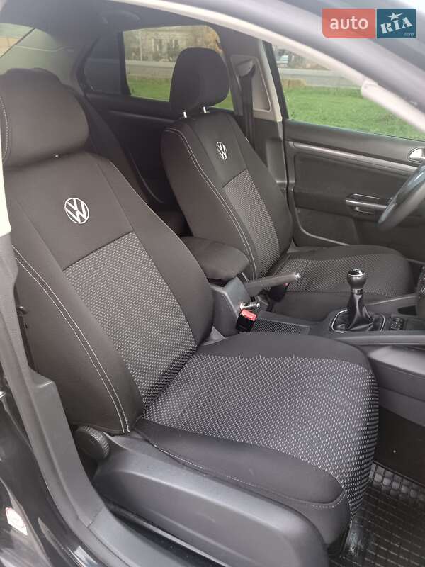 Седан Volkswagen Jetta 2006 в Новому Бузі фото 5 Седан Volkswagen Jetta 2006 в Новому Бузі