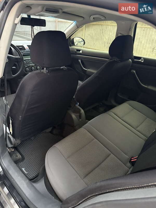 Седан Volkswagen Jetta 2007 в Каменец-Подольском