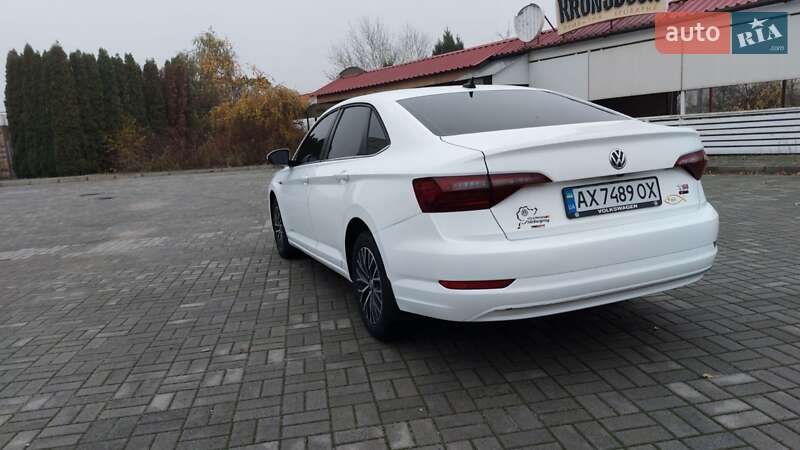 Седан Volkswagen Jetta 2021 в Запоріжжі