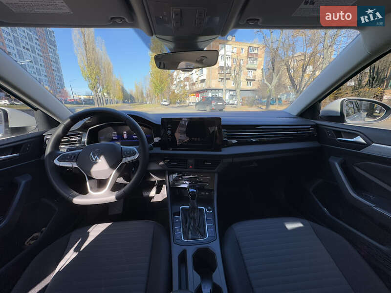 Седан Volkswagen Jetta 2025 в Киеве фото 20 Седан Volkswagen Jetta 2025 в Киеве