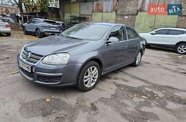 Седан Volkswagen Jetta 2007 в Києві