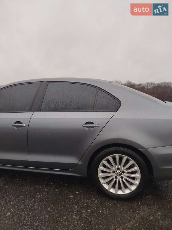 Седан Volkswagen Jetta 2012 в Лубнах