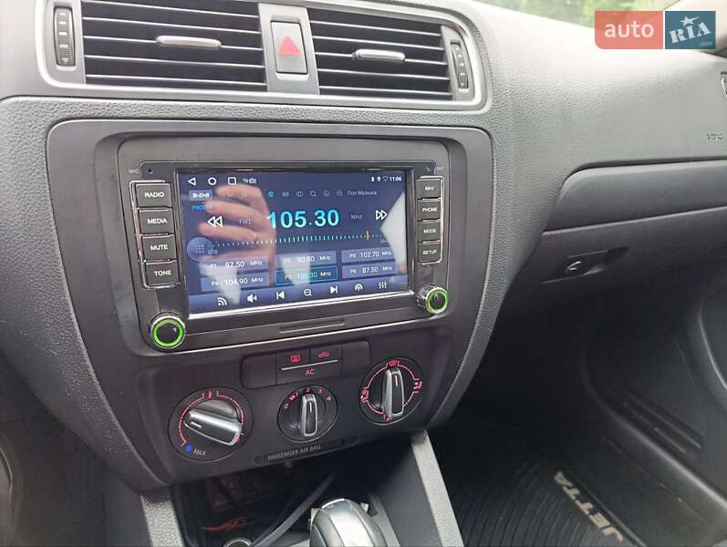 Седан Volkswagen Jetta 2011 в Одессе