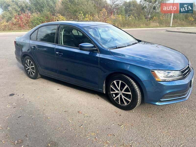 Седан Volkswagen Jetta 2016 в Львові