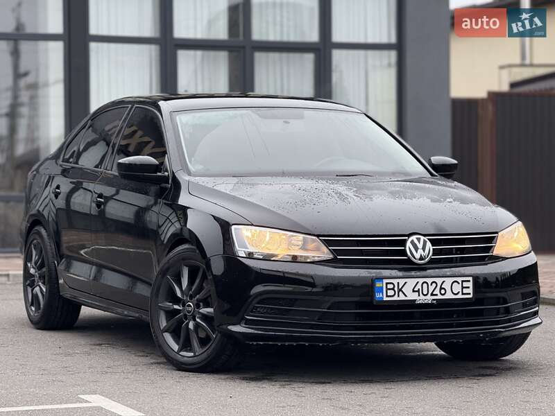 Седан Volkswagen Jetta 2014 в Києві
