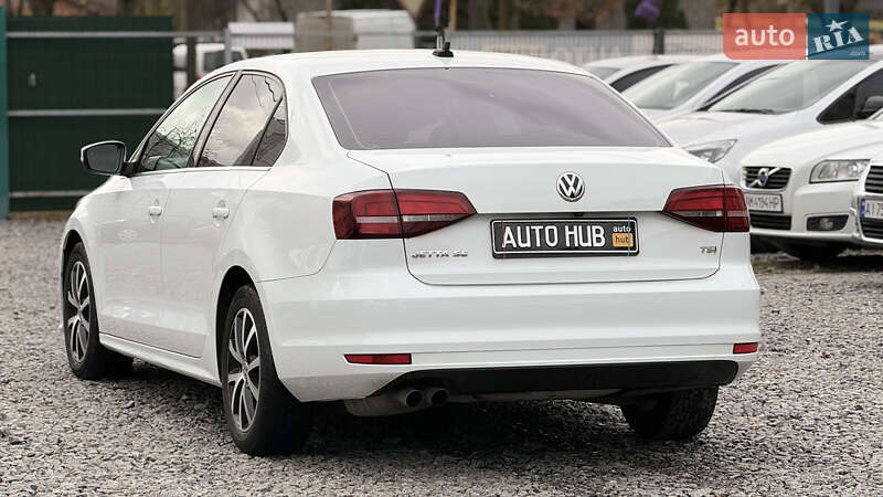 Седан Volkswagen Jetta 2017 в Бердичеве