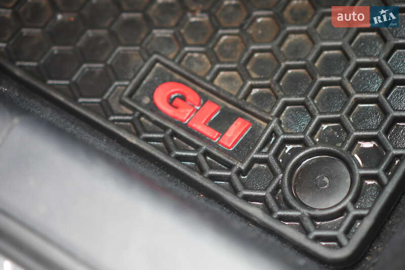 Седан Volkswagen Jetta 2015 в Одессе фото 28 Седан Volkswagen Jetta 2015 в Одессе