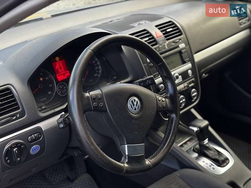 Седан Volkswagen Jetta 2009 в Львове фото 23 Седан Volkswagen Jetta 2009 в Львове