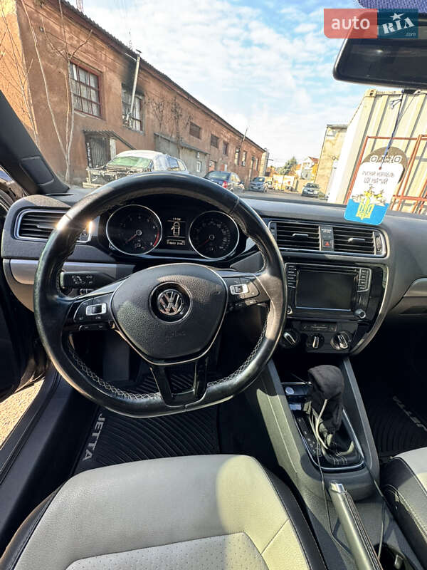 Седан Volkswagen Jetta 2016 в Одессе фото 10 Седан Volkswagen Jetta 2016 в Одессе