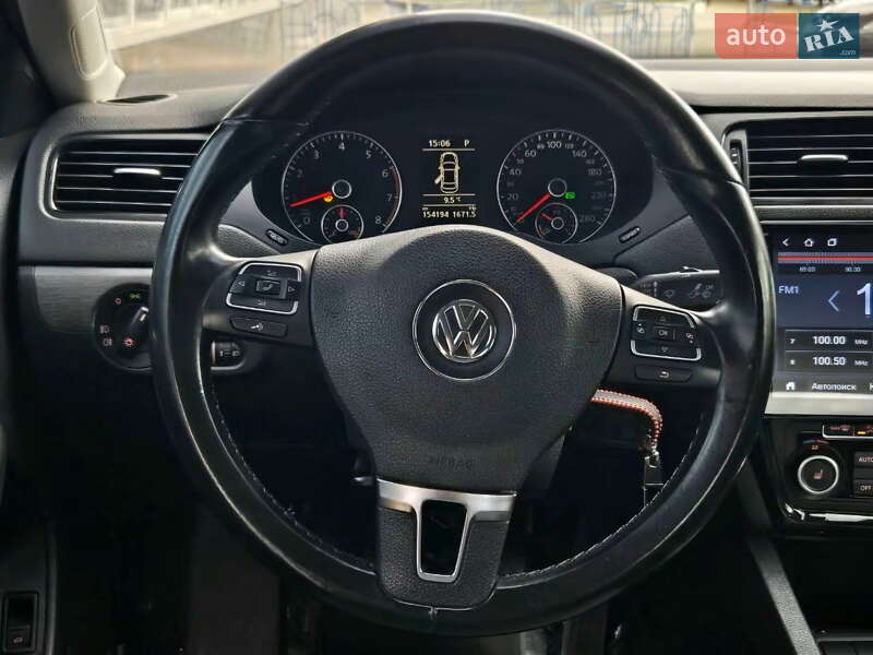 Седан Volkswagen Jetta 2012 в Киеве фото 22 Седан Volkswagen Jetta 2012 в Киеве