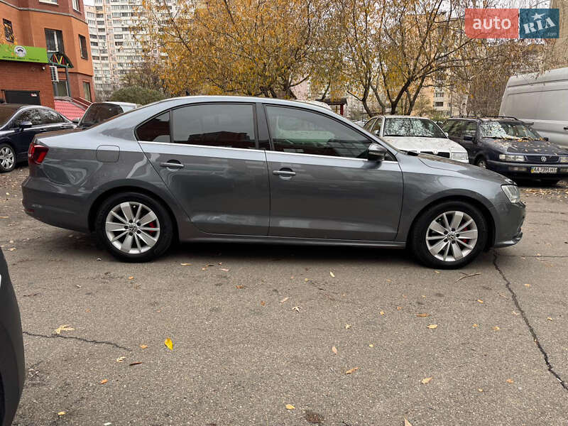 Седан Volkswagen Jetta 2016 в Борисполі фото 7 Седан Volkswagen Jetta 2016 в Борисполі