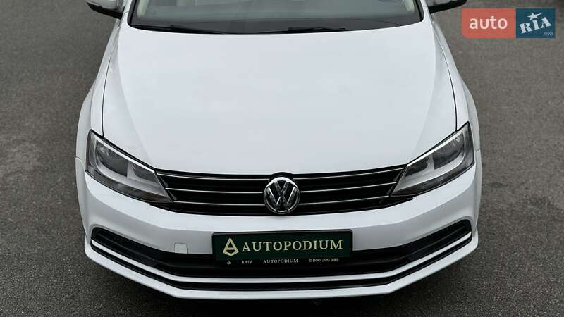 Седан Volkswagen Jetta 2016 в Киеве фото 43 Седан Volkswagen Jetta 2016 в Киеве