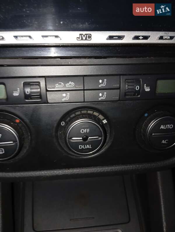 Седан Volkswagen Jetta 2008 в Виннице