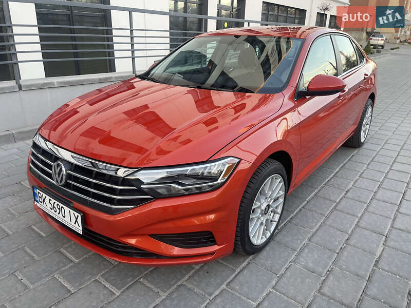 Volkswagen Jetta 2019