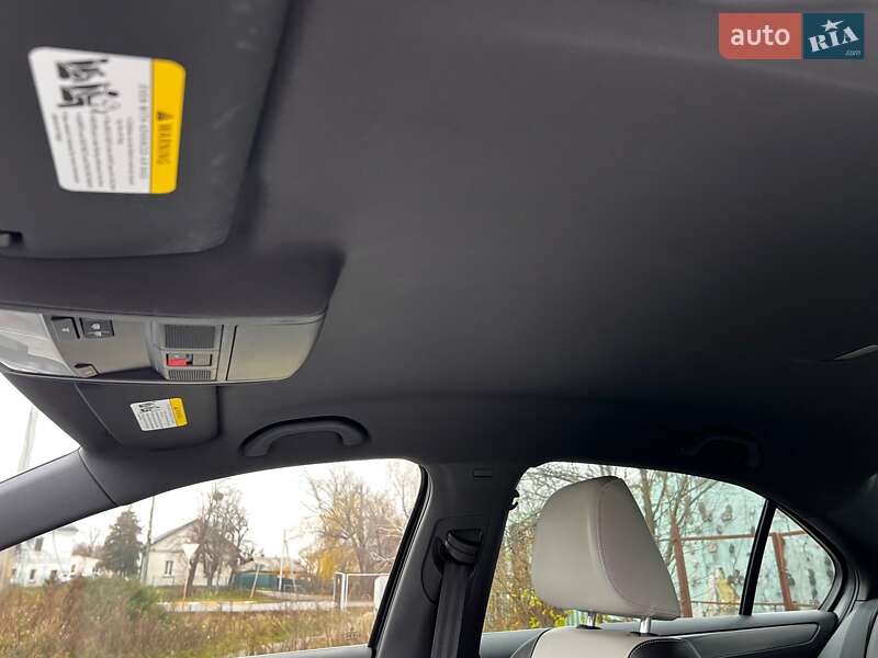 Седан Volkswagen Jetta 2017 в Макарові