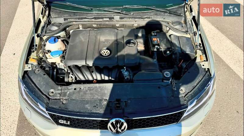 Седан Volkswagen Jetta 2012 в Луцке