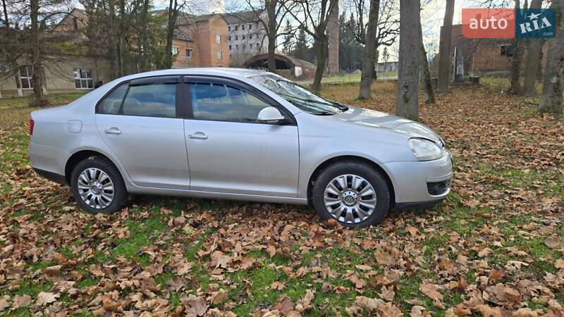 Седан Volkswagen Jetta 2008 в Калиновке фото 5 Седан Volkswagen Jetta 2008 в Калиновке