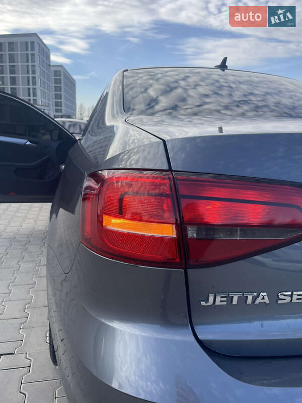 Седан Volkswagen Jetta 2015 в Львове фото 22 Седан Volkswagen Jetta 2015 в Львове