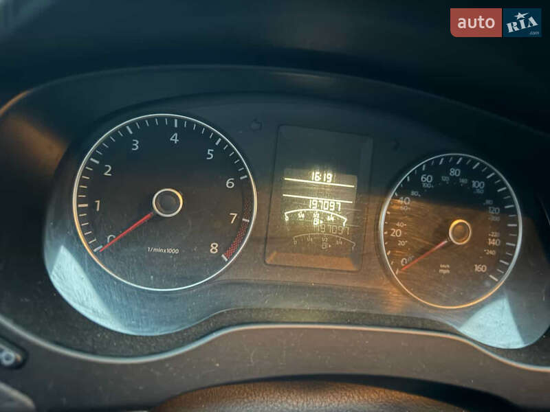 Седан Volkswagen Jetta 2014 в Кропивницькому фото 6 Седан Volkswagen Jetta 2014 в Кропивницькому