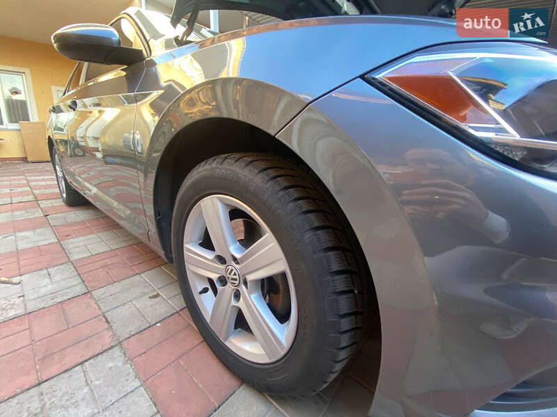 Седан Volkswagen Jetta 2018 в Броварах