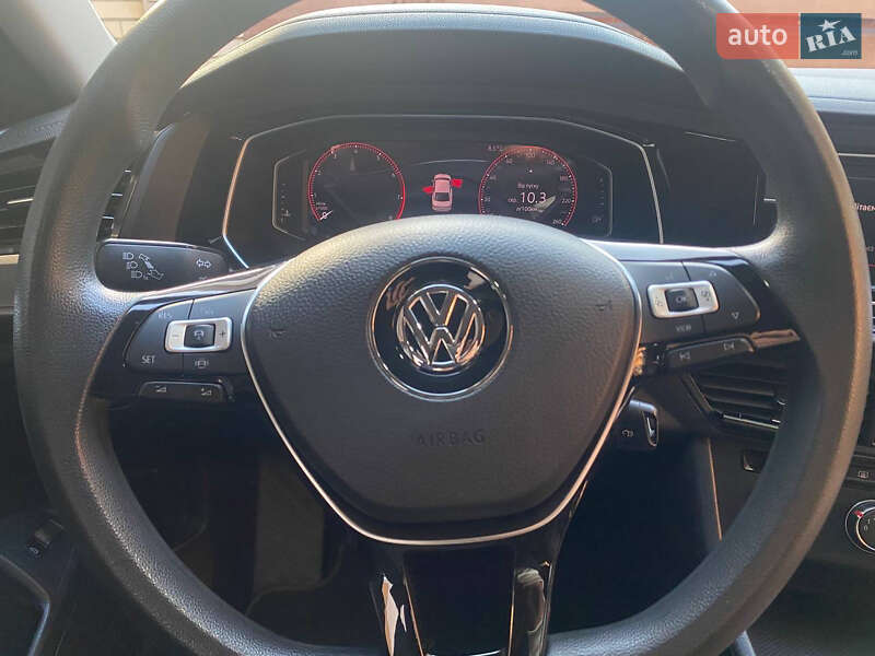 Седан Volkswagen Jetta 2018 в Броварах