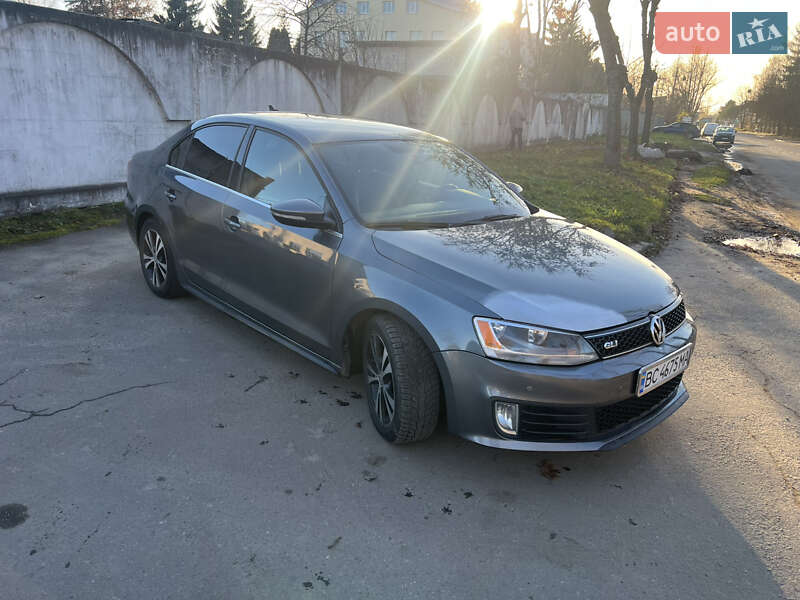 Седан Volkswagen Jetta 2013 в Львове фото 5 Седан Volkswagen Jetta 2013 в Львове
