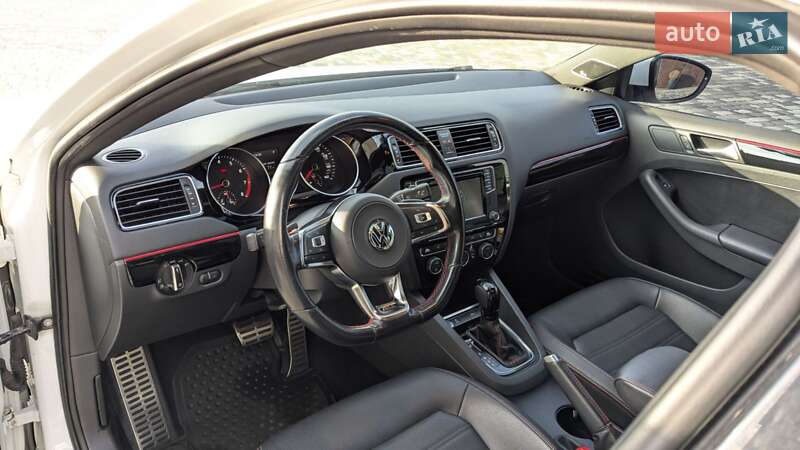 Седан Volkswagen Jetta 2017 в Харкові фото 17 Седан Volkswagen Jetta 2017 в Харкові