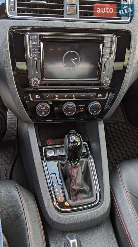 Седан Volkswagen Jetta 2017 в Харкові фото 21 Седан Volkswagen Jetta 2017 в Харкові