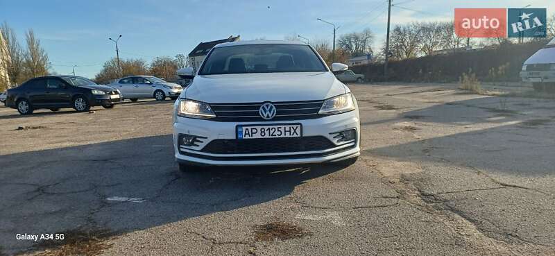 Седан Volkswagen Jetta 2017 в Запоріжжі фото 2 Седан Volkswagen Jetta 2017 в Запоріжжі
