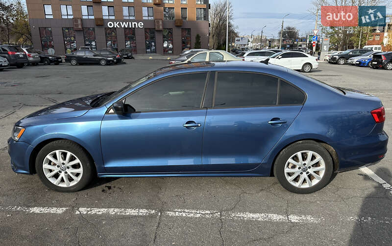 Седан Volkswagen Jetta 2015 в Дніпрі фото 4 Седан Volkswagen Jetta 2015 в Дніпрі