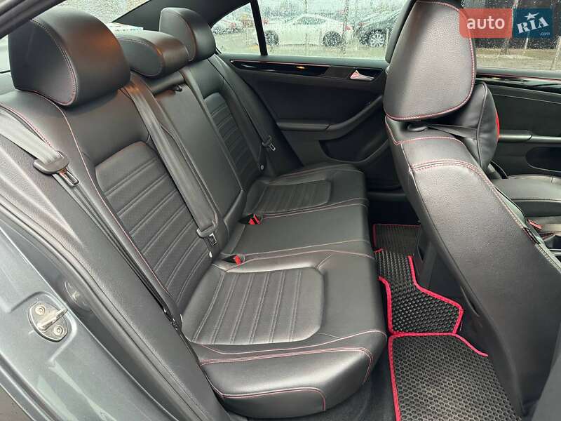 Седан Volkswagen Jetta 2017 в Києві фото 10 Седан Volkswagen Jetta 2017 в Києві