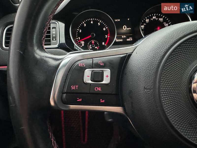 Седан Volkswagen Jetta 2017 в Києві фото 18 Седан Volkswagen Jetta 2017 в Києві