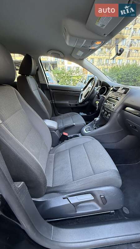 Універсал Volkswagen Jetta 2013 в Києві фото 12 Універсал Volkswagen Jetta 2013 в Києві