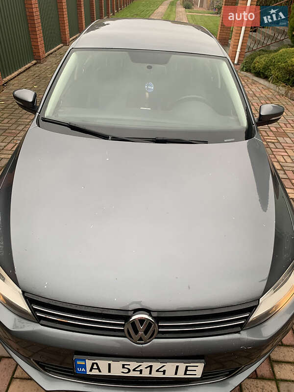 Седан Volkswagen Jetta 2012 в Киеве