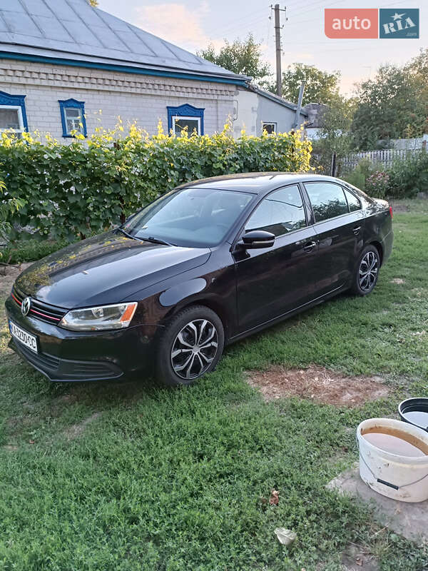 Седан Volkswagen Jetta 2011 в Киеве фото 2 Седан Volkswagen Jetta 2011 в Киеве