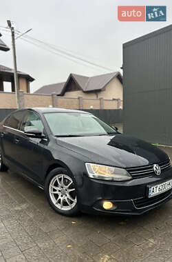 Седан Volkswagen Jetta 2012 в Ивано-Франковске