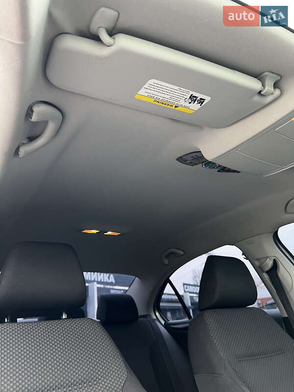 Седан Volkswagen Jetta 2012 в Вінниці