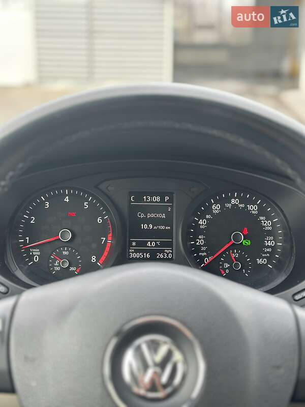 Седан Volkswagen Jetta 2012 в Києві