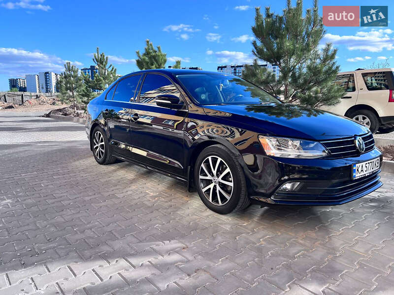 Седан Volkswagen Jetta 2017 в Софиевской Борщаговке