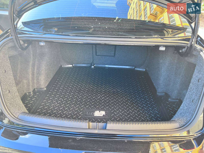 Седан Volkswagen Jetta 2017 в Софиевской Борщаговке