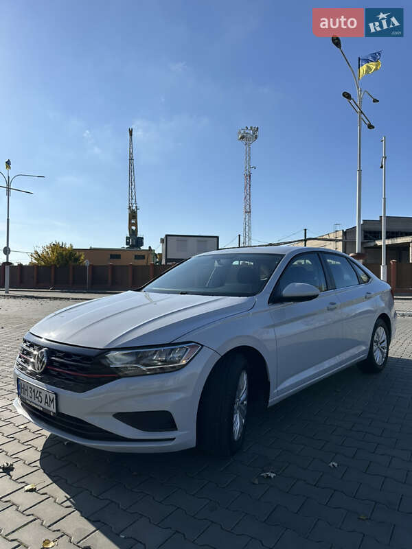 Седан Volkswagen Jetta 2018 в Ізмаїлі