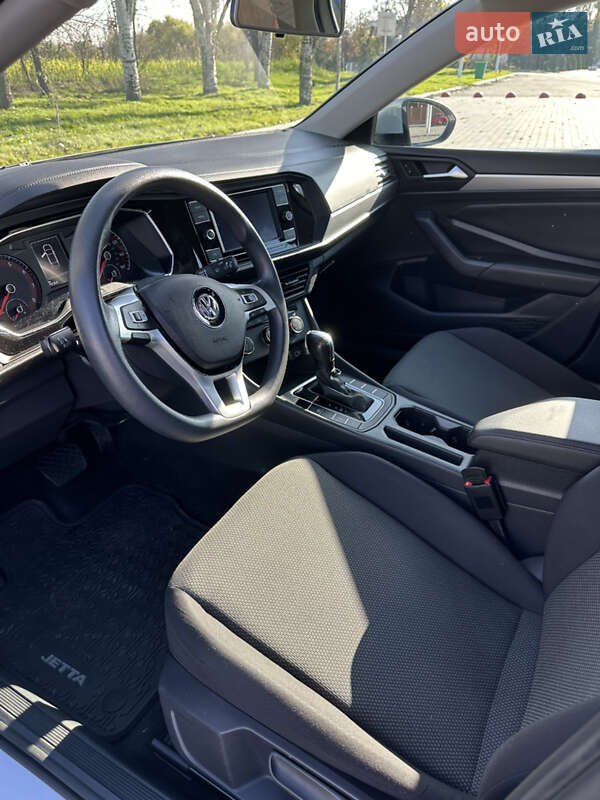 Седан Volkswagen Jetta 2018 в Ізмаїлі