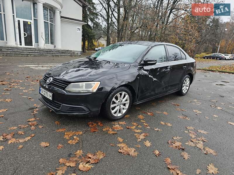 Седан Volkswagen Jetta 2013 в Киеве