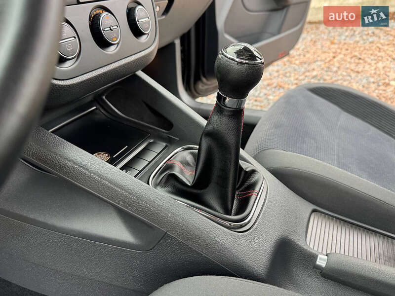 Седан Volkswagen Jetta 2007 в Дрогобыче