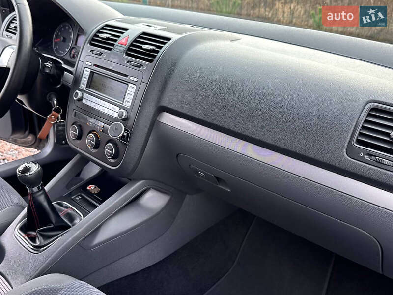 Седан Volkswagen Jetta 2007 в Дрогобыче